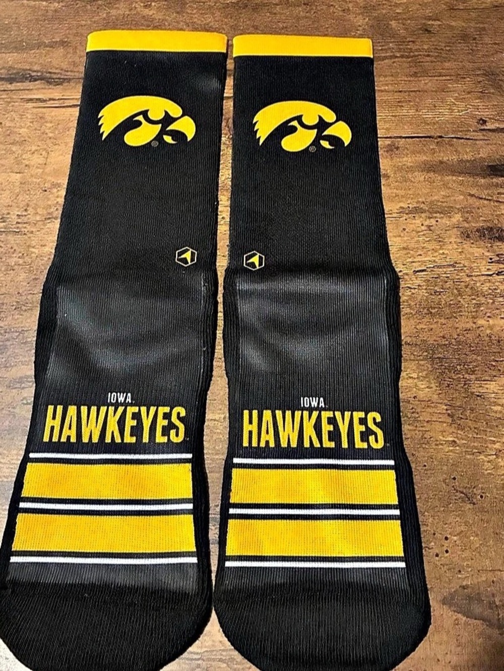 Rock 'Em Iowa Hawkeyes Black & Yellow Athletic Socks NWT